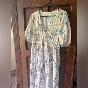 Christy dawn wildflower maxi size M